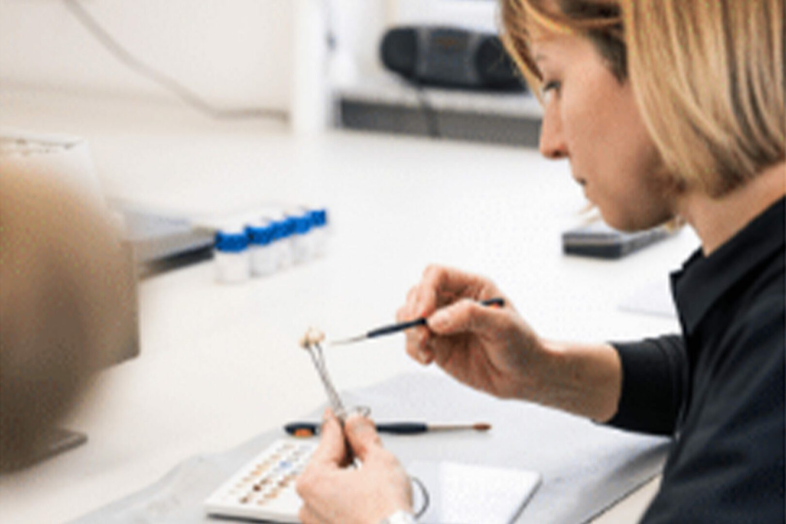 Dental-Labor Ott GmbH – News – Feine Nuancen – Miyo Keramikmalfarben Kurs Dental-Labor Ott GmbH - News - Feine Nuancen – Miyo Keramikmalfarben Kurs