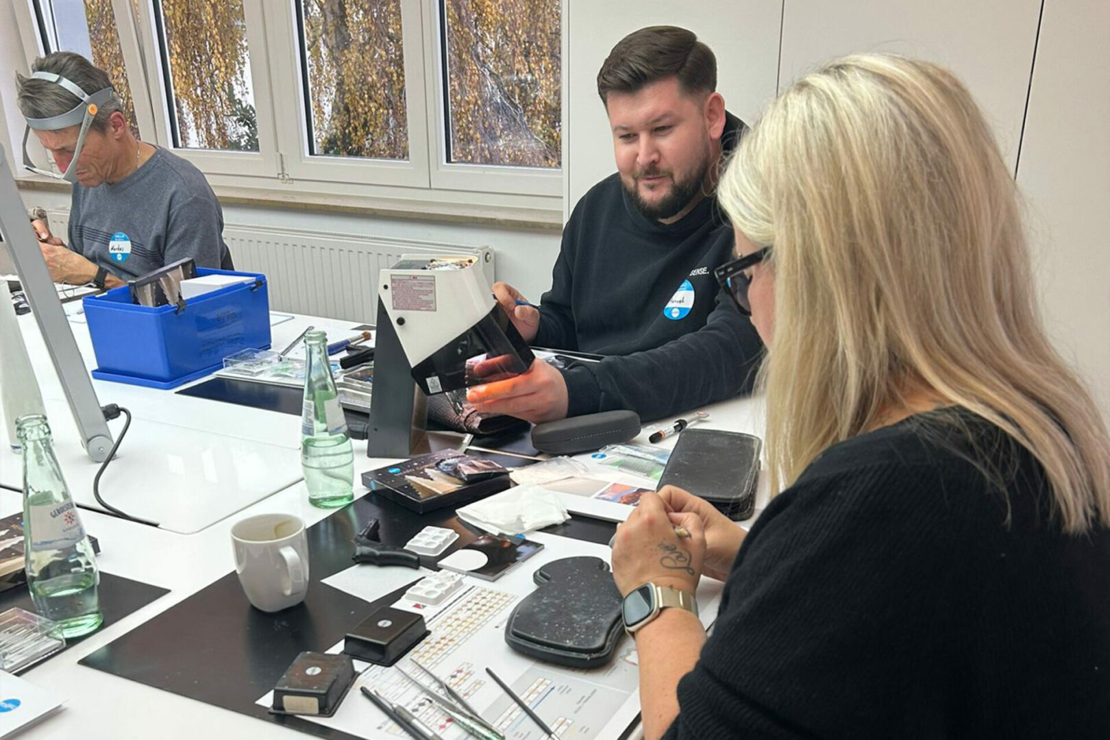 Dental-Labor Ott GmbH – News – Ästhetik im Fokus – Shofu Kurs zu Frontzahnschichtung & Gingiva-Design Dental-Labor Ott GmbH - News - Ästhetik im Fokus – Shofu Kurs zu Frontzahnschichtung & Gingiva-Design